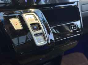 Hyundai Staria 2.2 CRDi 7-Top Bronze 8AT 4WD