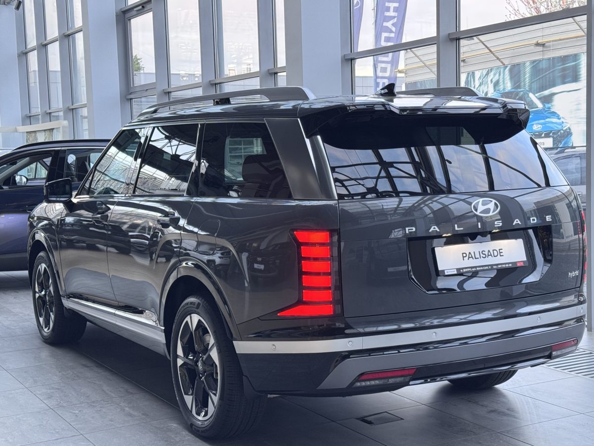 HYUNDAI Palisade LX3 2.5 T-GDI HEV Top 6AT