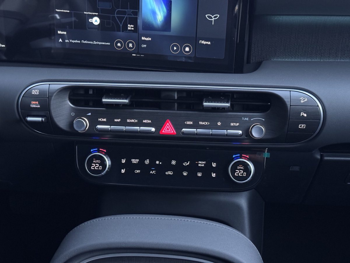 HYUNDAI Palisade LX3 2.5 T-GDI HEV Top 6AT