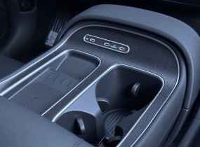 HYUNDAI Palisade LX3 2.5 T-GDI HEV Top 6AT