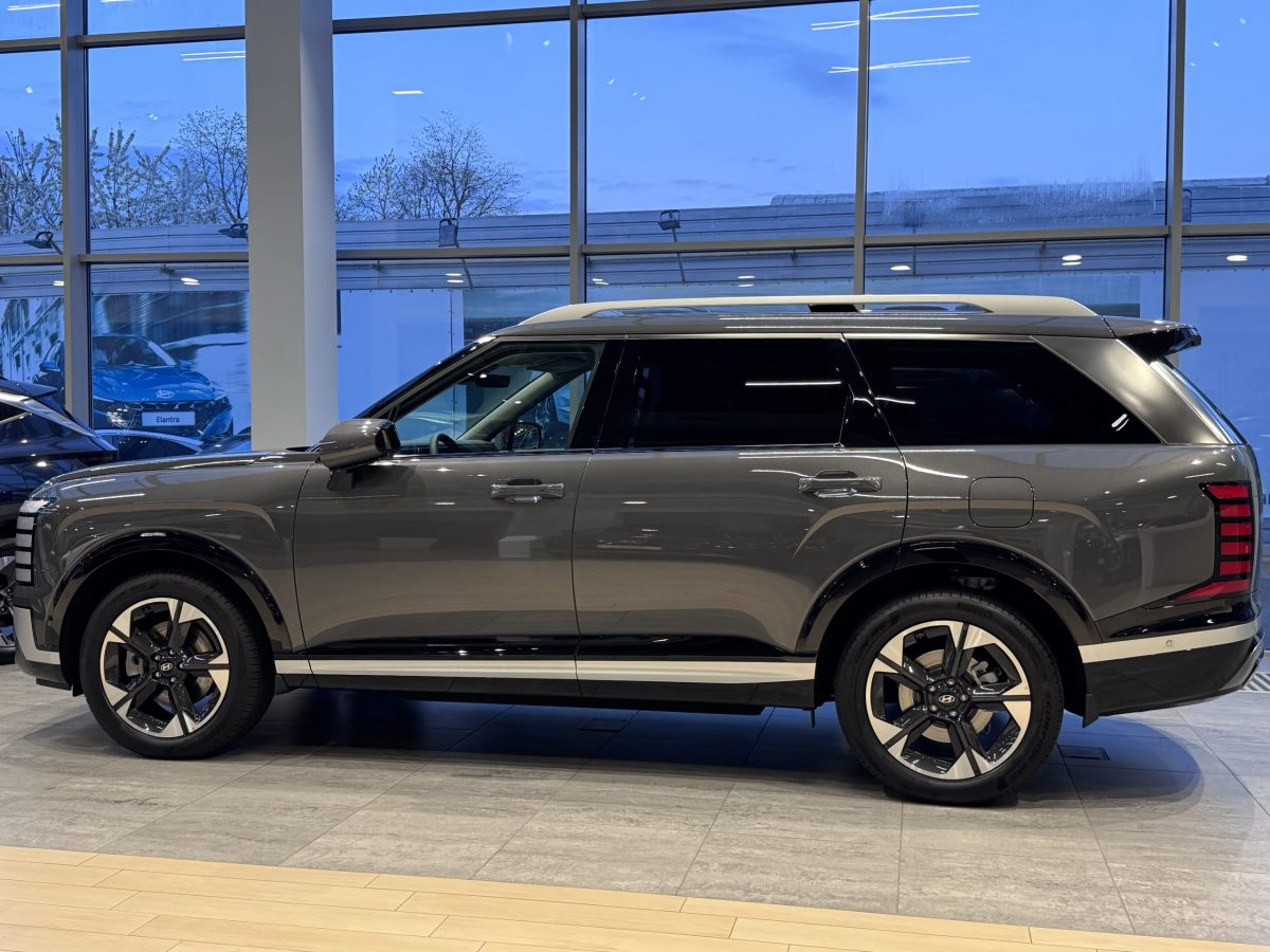 HYUNDAI Palisade LX3 2.5 T-GDI HEV Top 6AT
