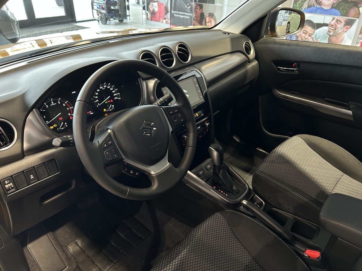 Suzuki Vitara 1.4T 2WD A/T GL+