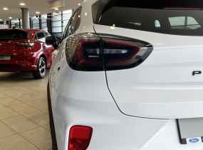 Ford Puma 1.0 MHEV  TITANIUM
