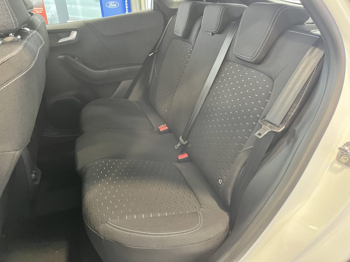 Ford Puma 1.0 MHEV TITANIUM