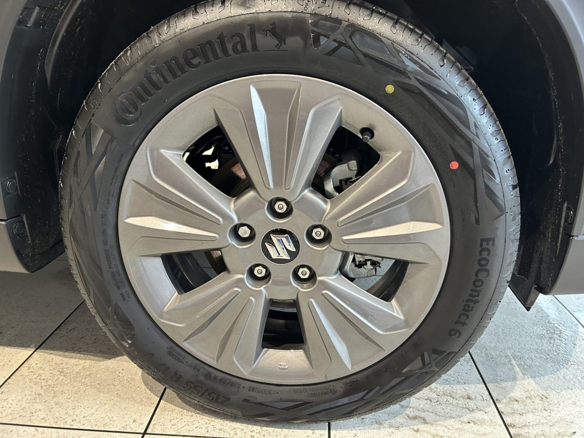 Suzuki Vitara 1.4T 2WD M/T GL