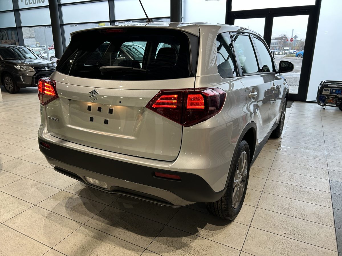Suzuki Vitara 1.4T 2WD M/T GL