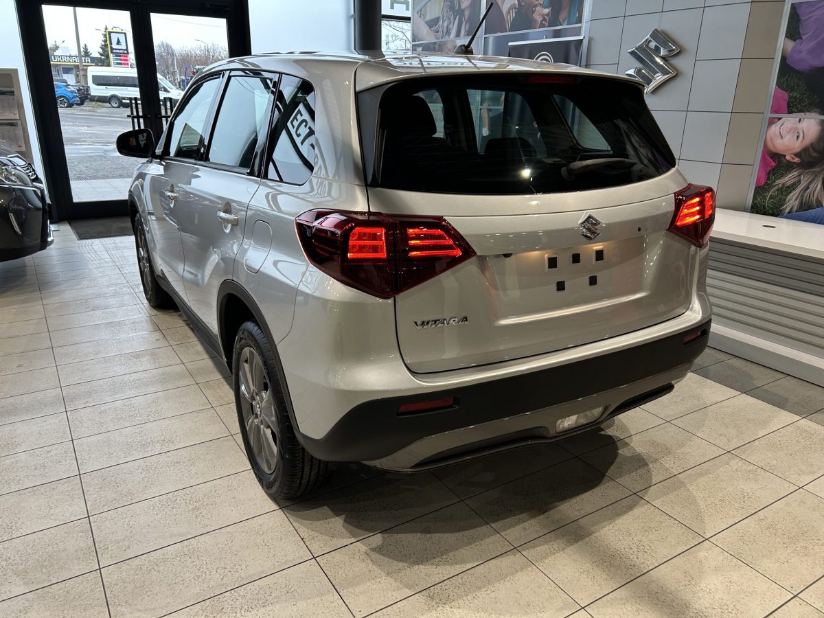 Suzuki Vitara 1.4T 2WD M/T GL
