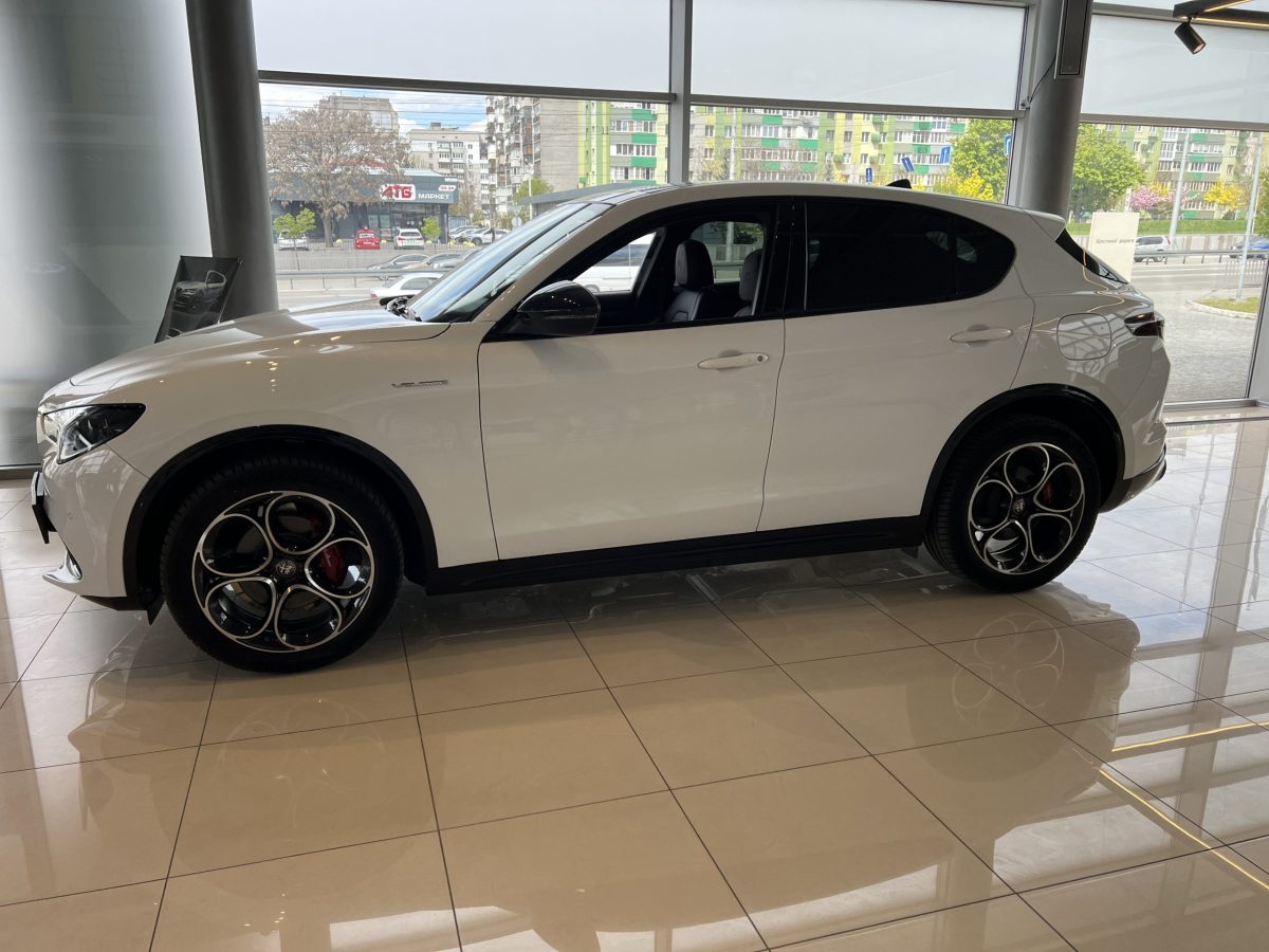 ALFA ROMEO STELVIO 2024