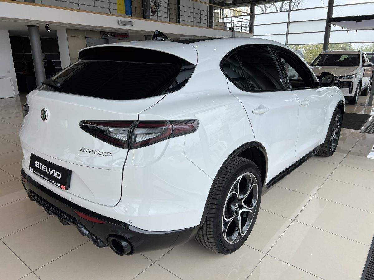 ALFA ROMEO STELVIO 2024