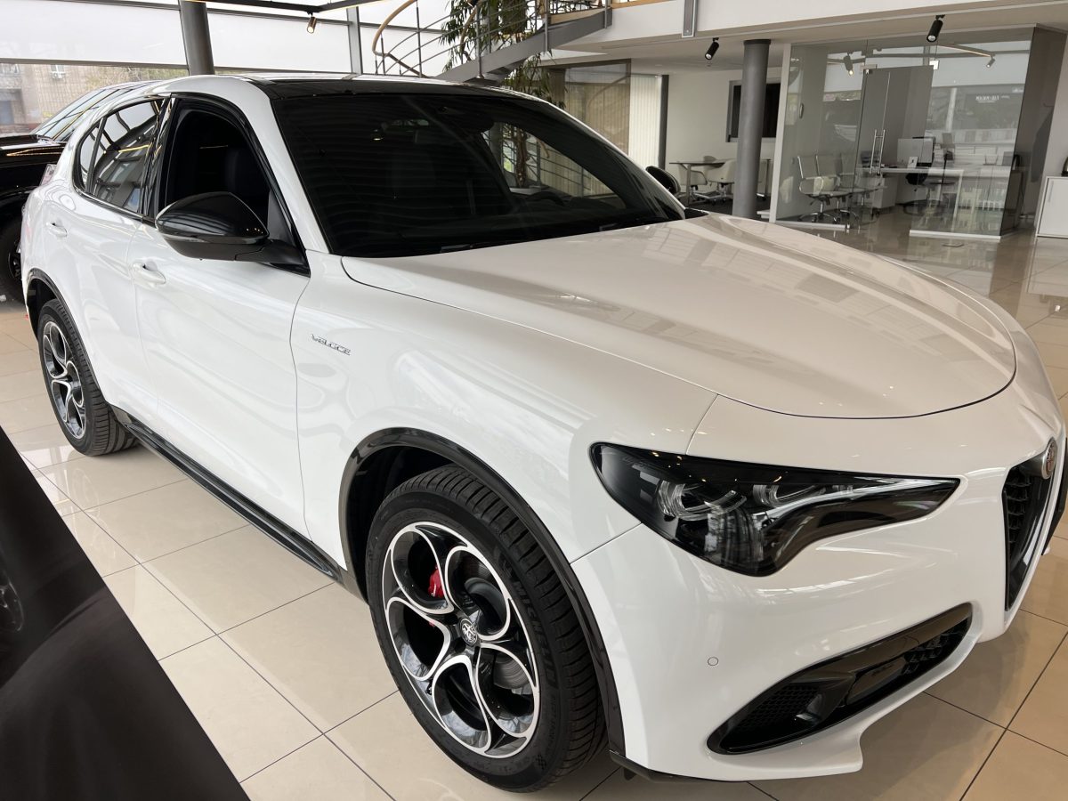 ALFA ROMEO STELVIO 2024