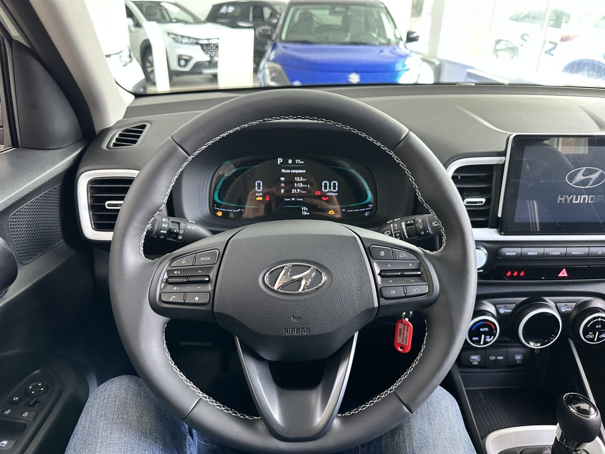 HYUNDAI Venue QX 1.6 Elegance AT A-pack