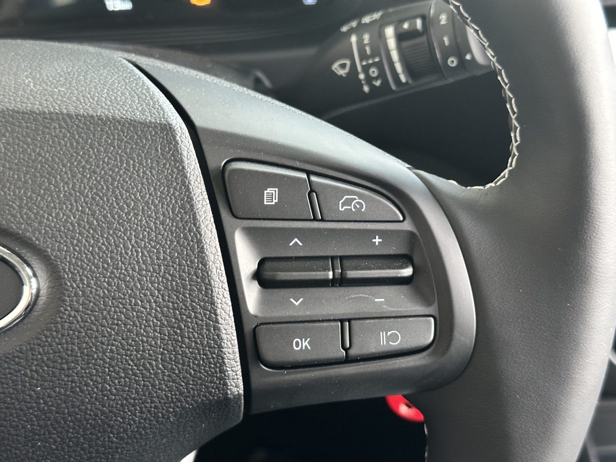 HYUNDAI Venue QX 1.6 Elegance AT A-pack