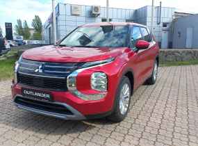MITSUBISHI Outlander 2.5 CVT Intense