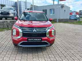 MITSUBISHI Outlander 2.5 CVT Intense