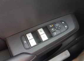 MITSUBISHI Outlander 2.5 CVT Intense