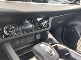 MITSUBISHI Outlander 2.5 CVT Intense