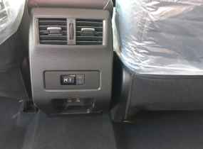 MITSUBISHI Outlander 2.5 CVT Intense