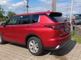 MITSUBISHI Outlander 2.5 CVT Intense