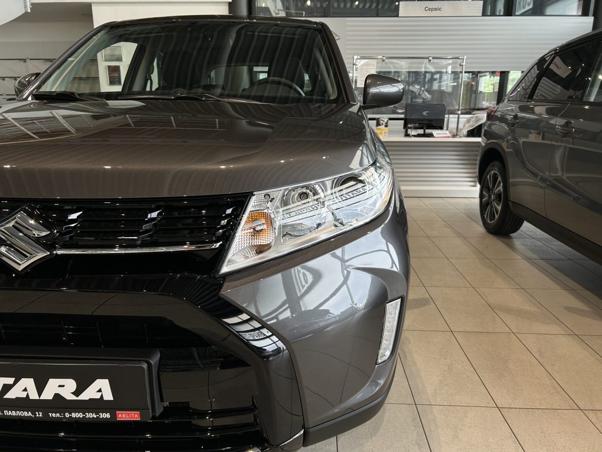Suzuki Vitara 1.4T 2WD M/T GL