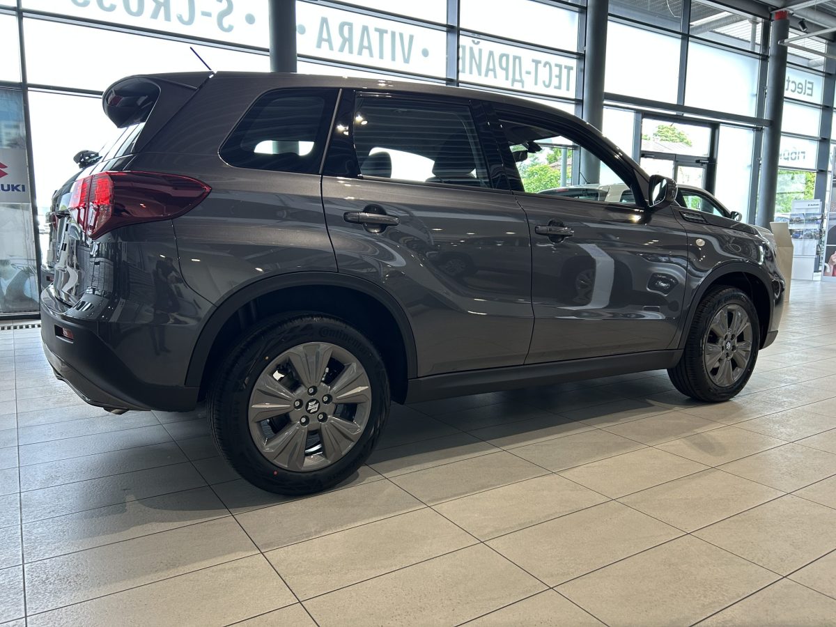 Suzuki Vitara 1.4T 2WD M/T GL