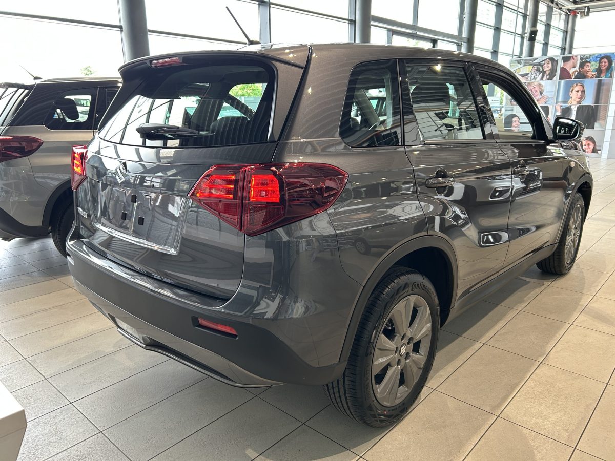 Suzuki Vitara 1.4T 2WD M/T GL