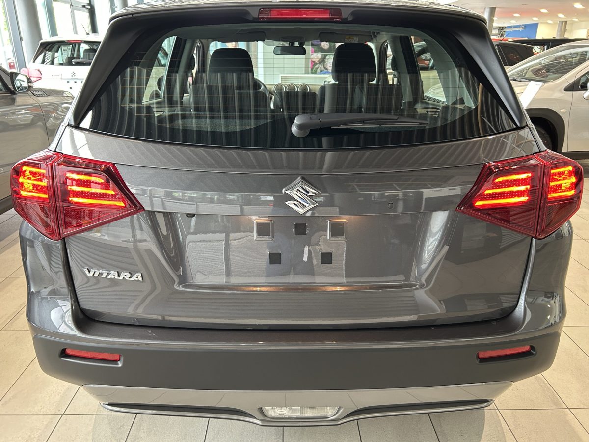 Suzuki Vitara 1.4T 2WD M/T GL