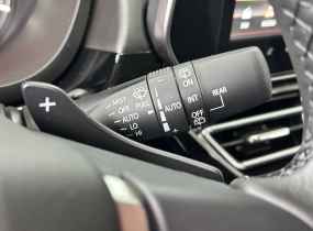 SUZUKI S-Cross 1.4L 2WD GLX AT