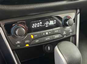 SUZUKI S-Cross 1.4L 2WD GLX AT