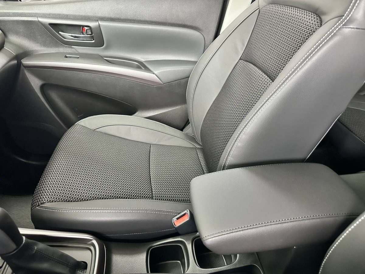 SUZUKI S-Cross 1.4L 2WD GLX AT