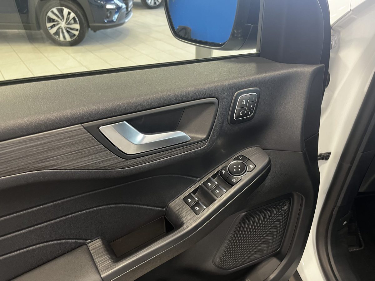 Ford New Kuga Active X FHEV