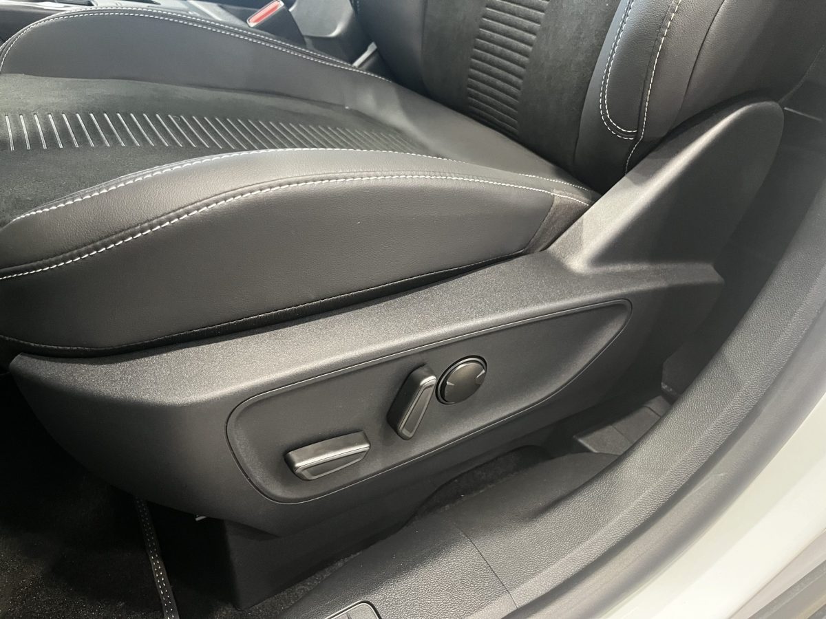 Ford New Kuga Active X FHEV