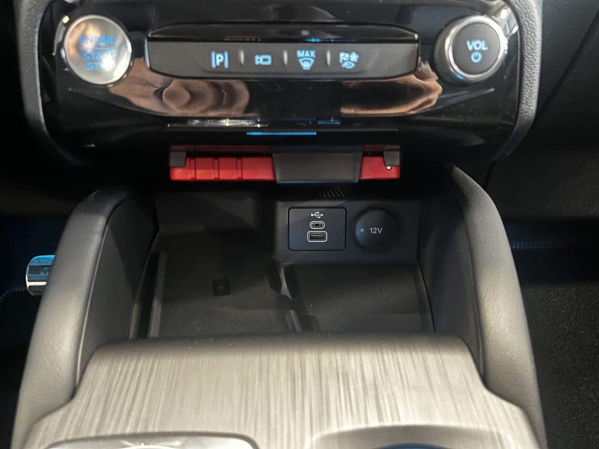 Ford New Kuga Active X FHEV