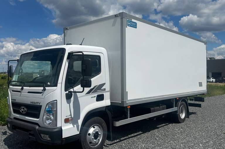 HYUNDAI EX-8 Cab Extra Long ІЗОТЕРМ