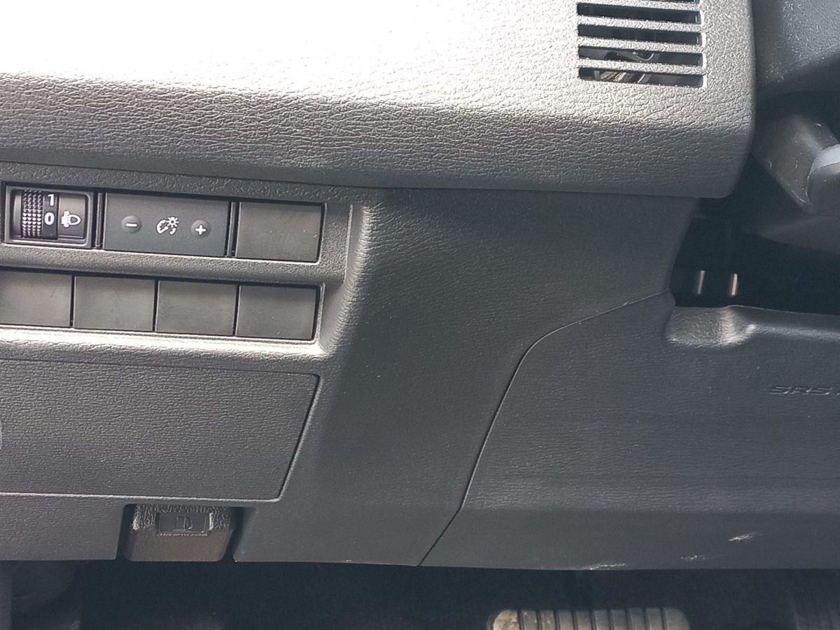 MITSUBISHI L200 2.4 TD AT Ultimate