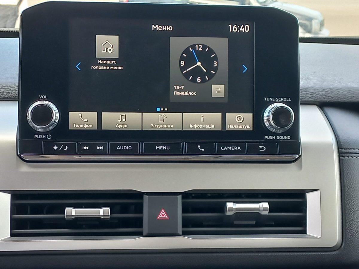 MITSUBISHI L200 2.4 TD AT Ultimate