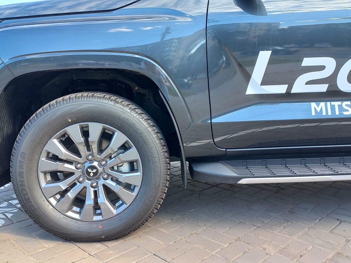 MITSUBISHI L200 2.4 TD AT Ultimate