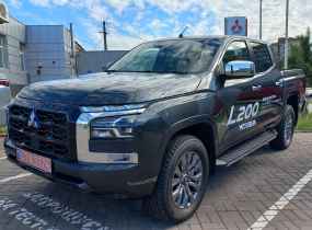 MITSUBISHI L200 2.4 TD AT Ultimate