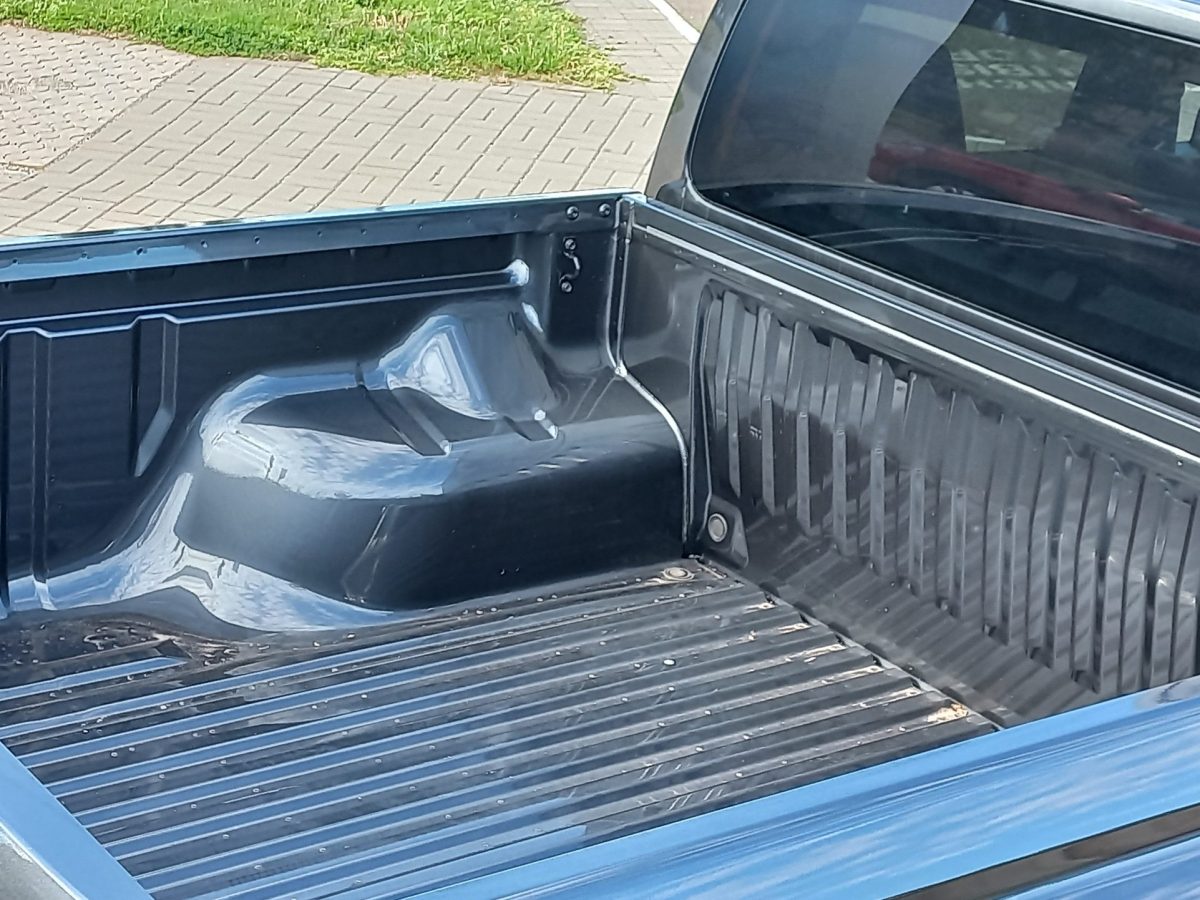MITSUBISHI L200 2.4 TD AT Ultimate