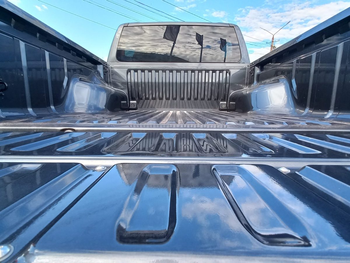 MITSUBISHI L200 2.4 TD AT Ultimate