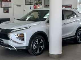 MITSUBISHI Eclipse Cross 1.5 CVT Invite