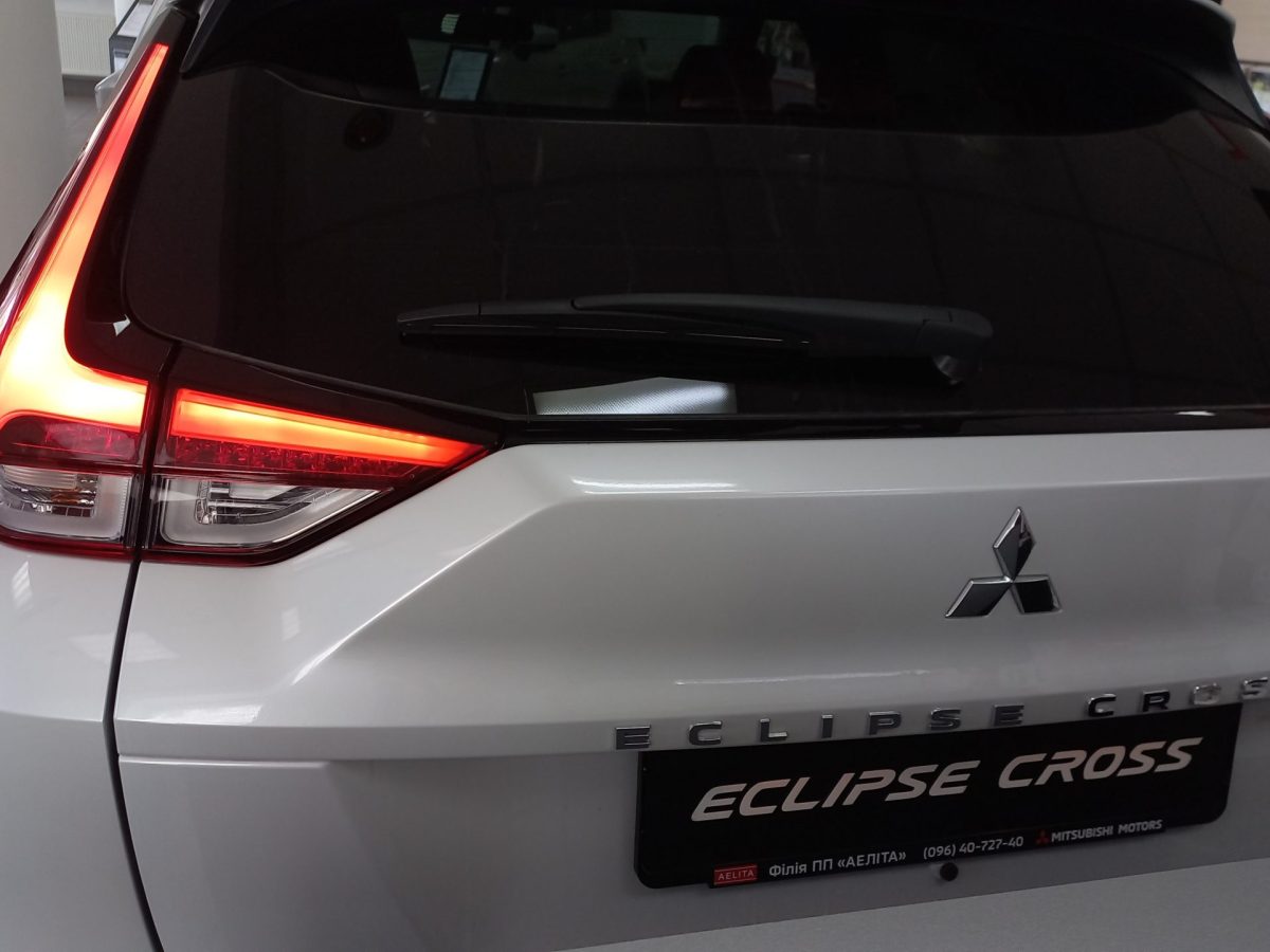 MITSUBISHI Eclipse Cross 1.5 CVT Invite