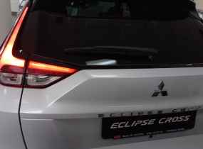 MITSUBISHI Eclipse Cross 1.5 CVT Invite