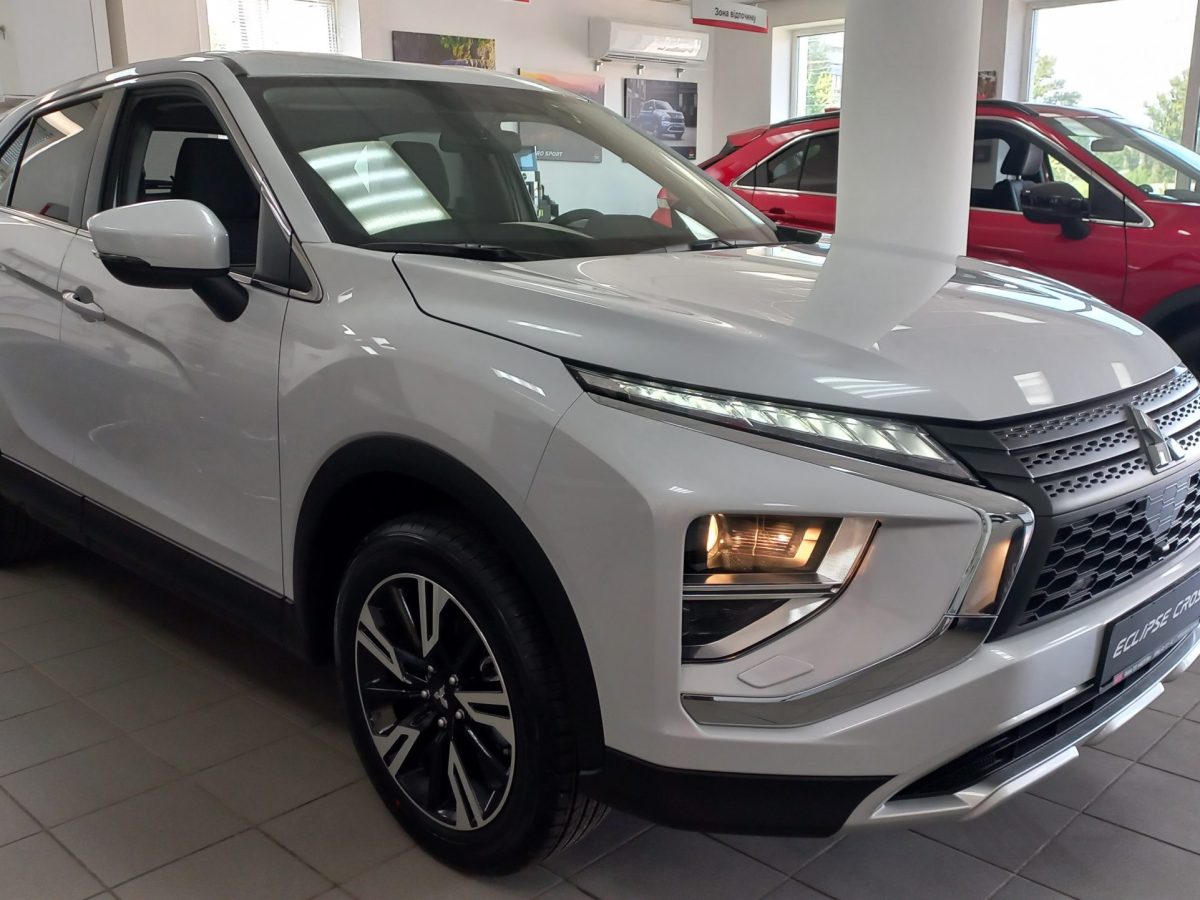 MITSUBISHI Eclipse Cross 1.5 CVT Invite