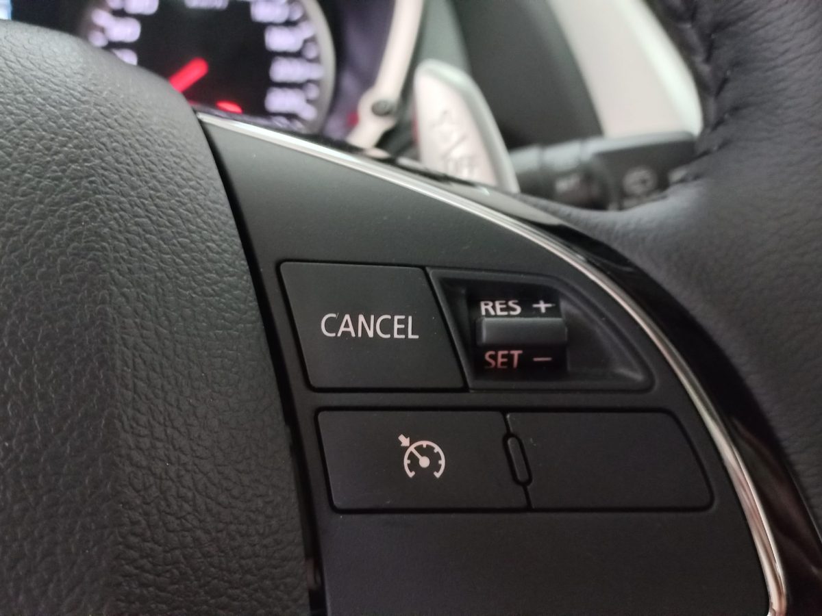 MITSUBISHI Eclipse Cross 1.5 CVT Invite