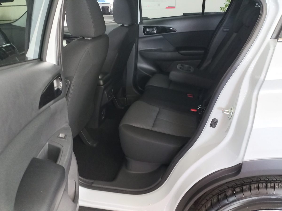 MITSUBISHI Eclipse Cross 1.5 CVT Invite