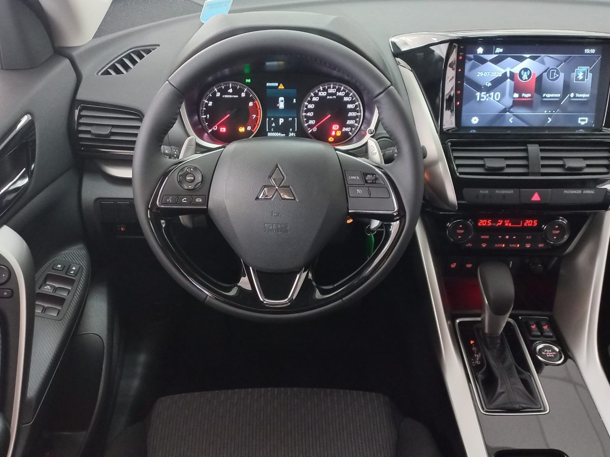 MITSUBISHI Eclipse Cross 1.5 CVT Invite