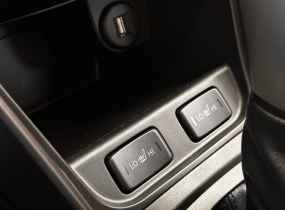 SUZUKI S-Cross 1.4L 2WD GL AT