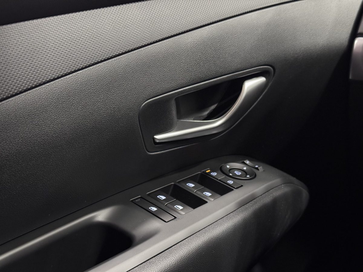 Hyundai Tucson NX4 PE 2.0 Express 2WD 6AT