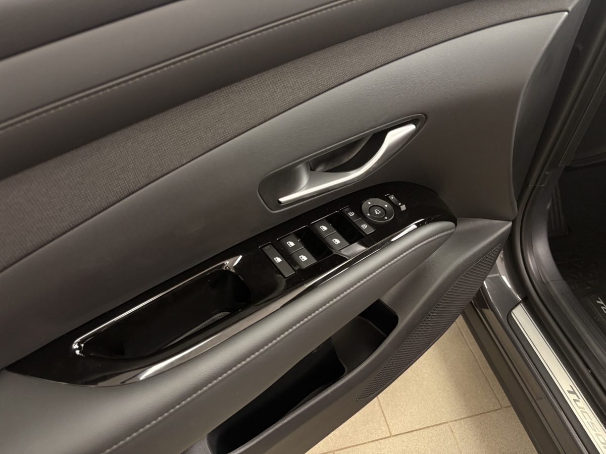 HYUNDAI Tucson NX4 PE 2.0 Dynamic 2WD 6AT