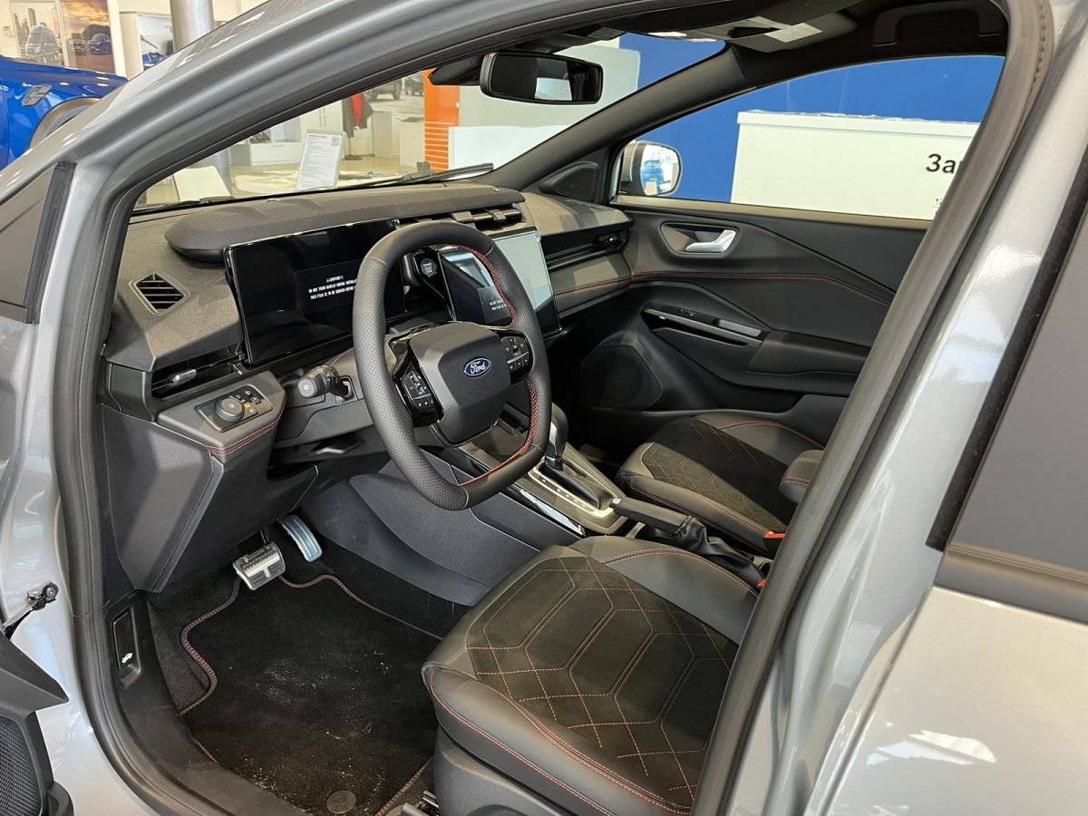 Ford Puma 1.0 MHEV ST-Line